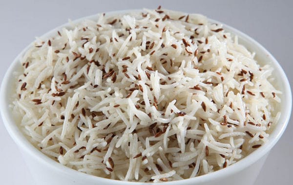 Бирьяни с горошком — рецепт риса по-индийски - Лайфхакер